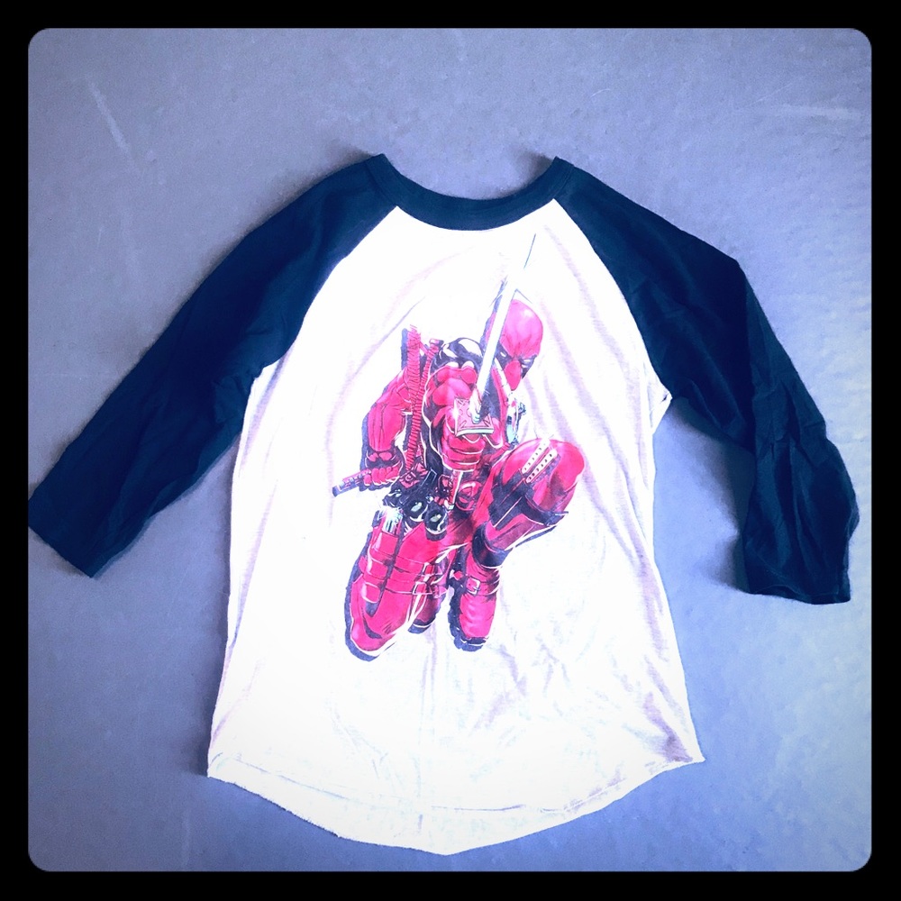 Small Marvel Deadpool  3/4 sleeve tee